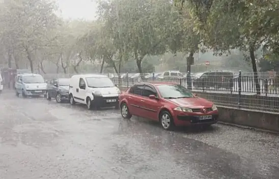 METEOROLOJİ UYARDI! YAĞMUR BEKLENİYOR