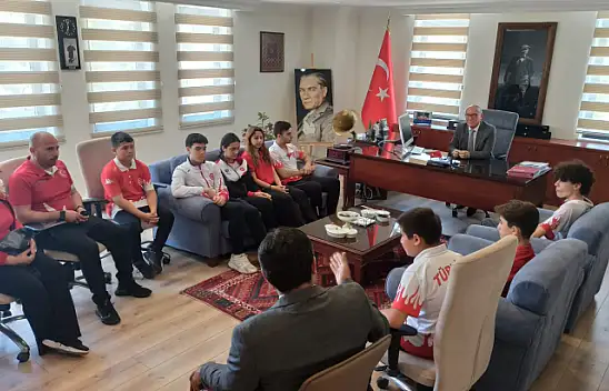 Milli Sporculardan Ziyaretler