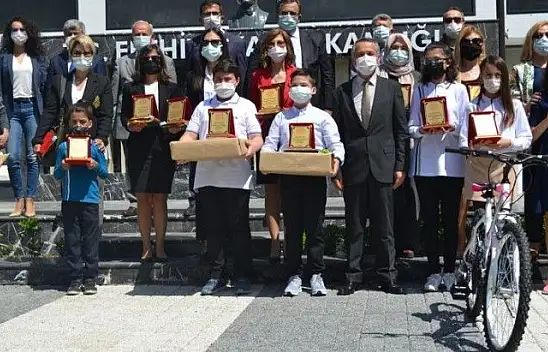 Ödülleri törenle takdim edildi 