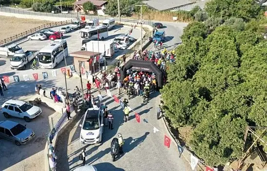 Pedallar Seydikemer'de Çevrildi