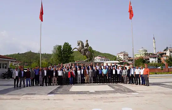 SEYDİKEMER'DE MUHTARLAR GÜNÜ KUTLANDI