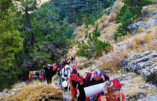 TABİAT KADINLARI'NDAN CUMHURİYET BAYRAMI YÜRÜYÜŞÜ
