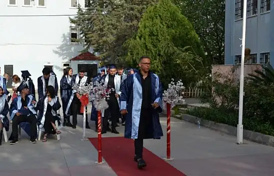 Turizmci ve aşçılar mezun oldu