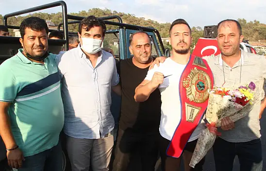 Alcu'ya şampiyonluk konvoyu