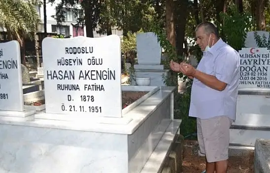 Arefe Günü mezar ziyaretleri unutulmadı