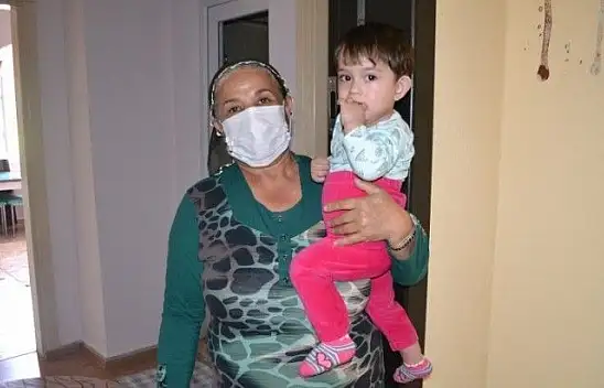 Babaanne hayırseverlerin desteğini bekliyor