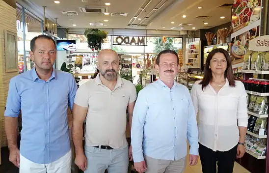 Başkan Öztürk, basın emekçileri ile kahvaltıda buluştu