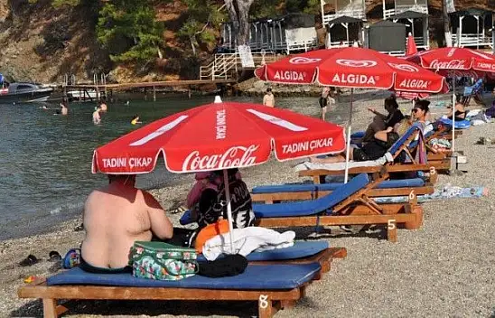 Büyük Samanlık plajında eylül yoğunluğu