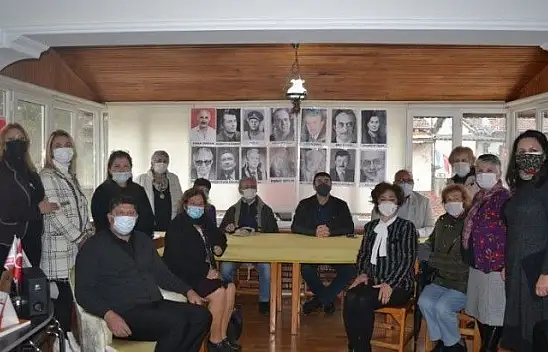 Demokrasi ve devrim şehitleri anıldı