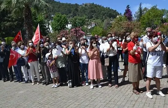 Fethiye'de STK'lardan 19 Mayıs Kutlaması