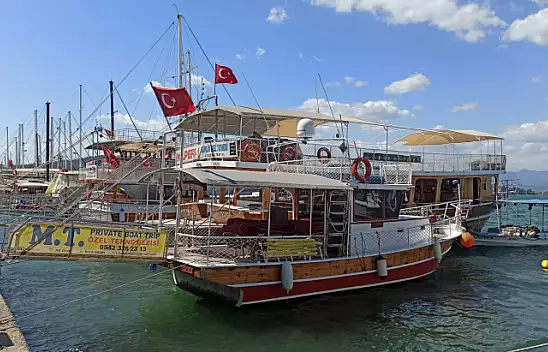 Fırtına sebebiyle tekne turları iptal edildi