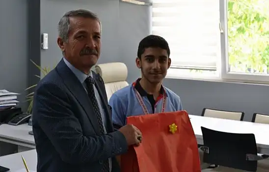 Genç Taha, Türkiye üçüncüsü