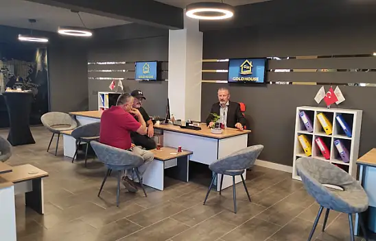 'Gold House' görkemli bir törenle açıldı