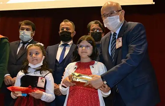 İstiklal Marşı'nın kabulü 101. kez kutlandı