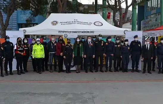 Kaymakamdan Emniyet standına ziyaret