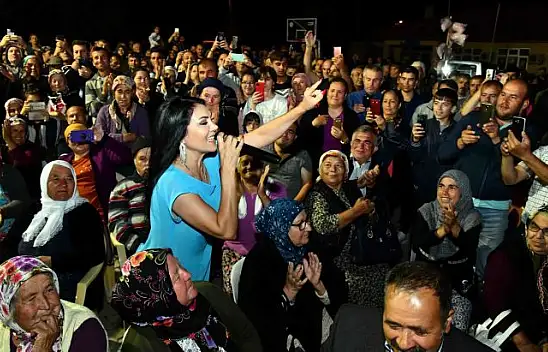 Kiraz festivali coşkuyla kutlandı