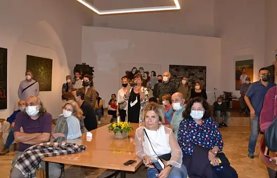 Likya Sanat Yolu resim sergisine yoğun ilgi