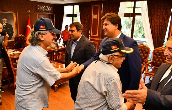 Protokol bayramlaştı