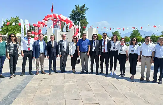 Üniversiteler öğrencilerle buluştu