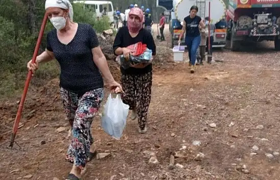 Yeşil Vatan'ın 'Nene Hatunları'