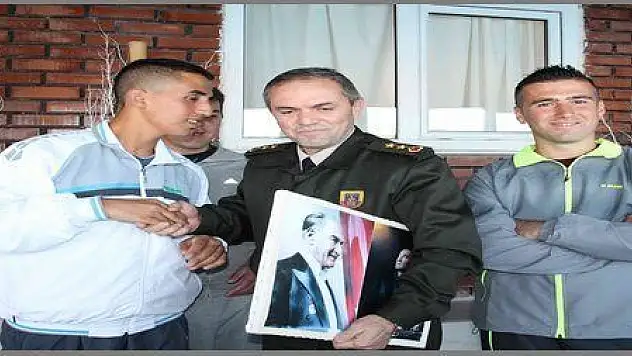 ENGELLİLER JANDARMA KOMUTANLIĞINI ZİYARET ETTİ