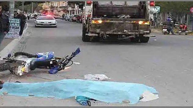 BİNLERCE UÇUŞ YAPTI, MOTOSİKLETLE KAZADA ÖLDÜ