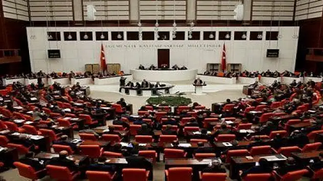 338 OY İLE KABUL EDİLDİ...