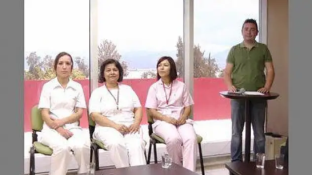 BEYAZ ÖNLÜKLÜ MELEKLER