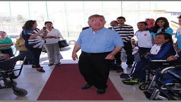 ÇALIK 'FETHİYE MÜZESİ KALEYE YAPILMALIDIR'