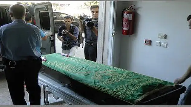  GAZİ EŞİ DENİZDE BOĞULARAK ÖLDÜ