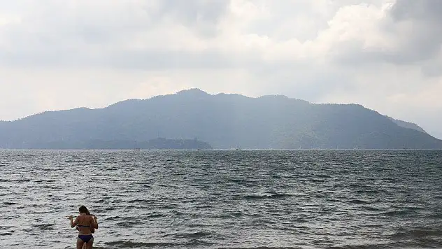 Fırtına öncesi deniz keyfi