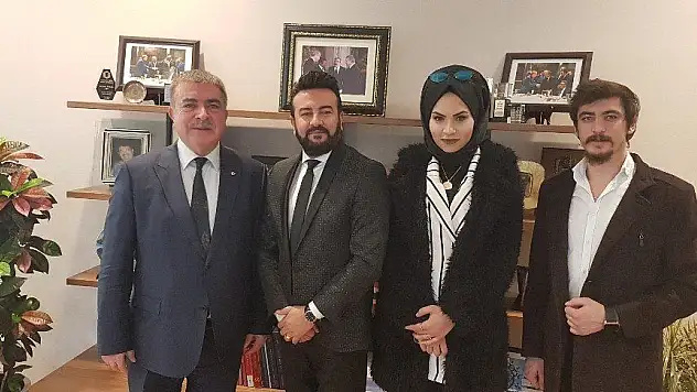 Çocukları sosyal medyadan koruma teklifi külliyeye iletildi