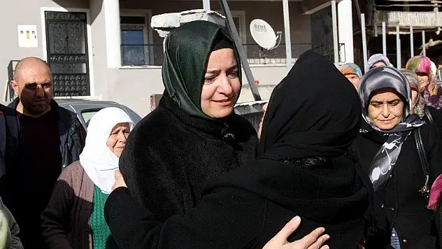 Fatma Betül Sayan Kaya'nın halası son yolculuğuna uğurlandı