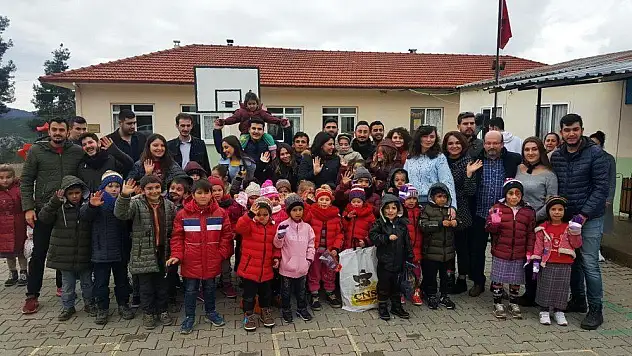 Çocuklar üşümesin diye