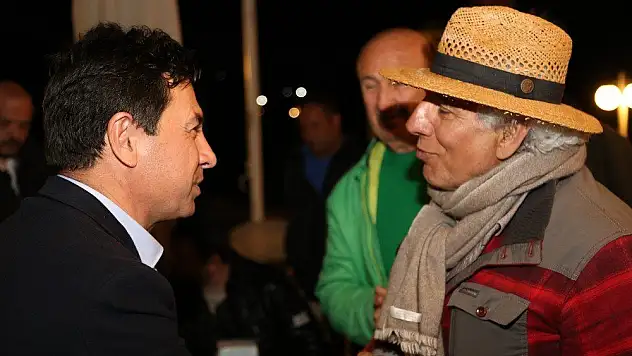 Başkan Aras, Türkbükü sakinleriyle buluştu