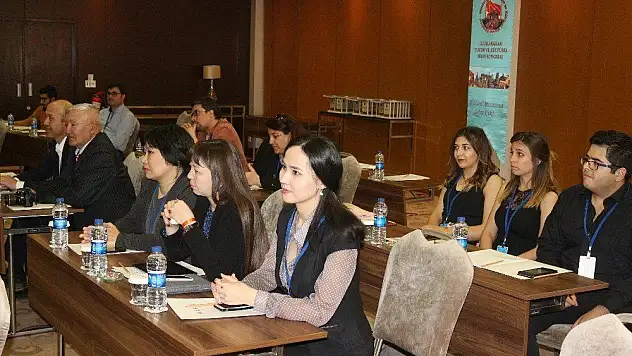 Uluslararası Turizm ve Kültürel Miras Kongresi Marmaris'te başladı.