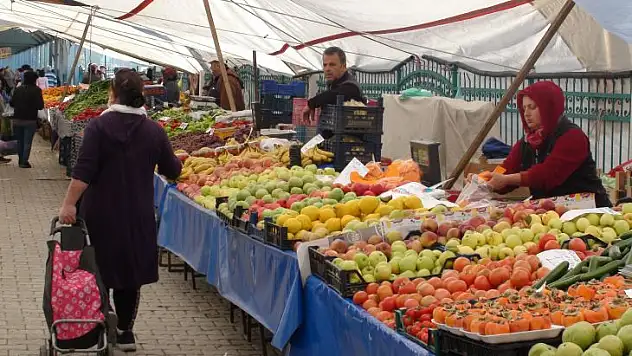 2023 YILININ İLK SALI PAZARI KURULDU