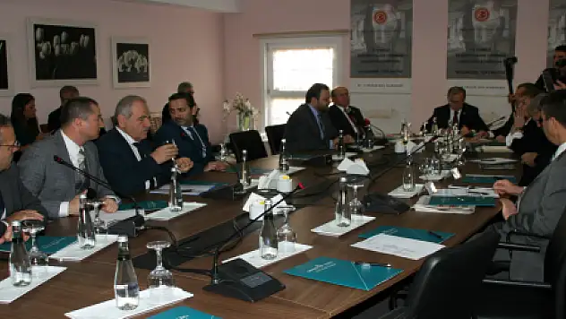 DARBE KOMİSYONU GAZETECİLERİ DİNLEDİ...