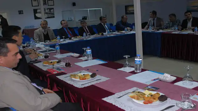 'LİDER YÖNETİCİLER PROJESİ' İÇİN BİR ARAYA GELDİLER...