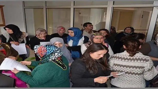 Ev Hanımları Meslek Sahibi Oluyor