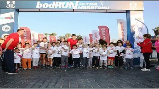 BODRUM MARATONU START ALDI...