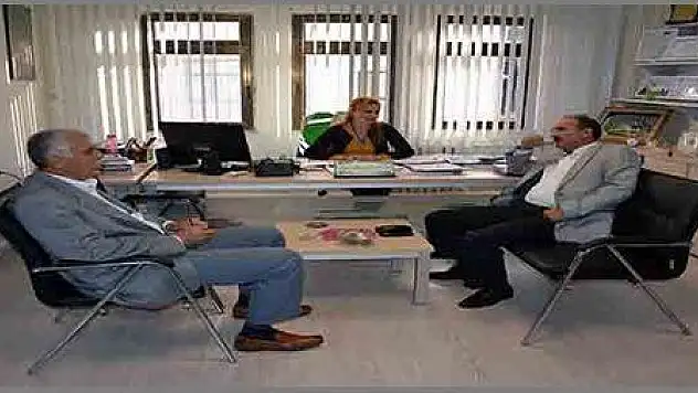 BAŞKAN SAATCI, 'GÜNEŞ ÇARIĞI, ÇARIK DA AYAĞI SIKIYOR'
