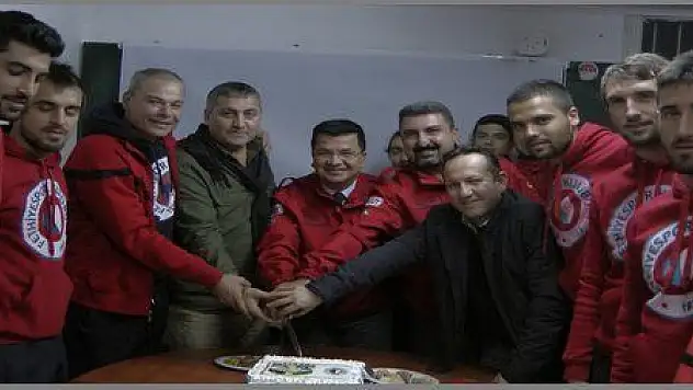  FETHİYESPOR'dan AKUT'A ZİYARET (görüntülü)