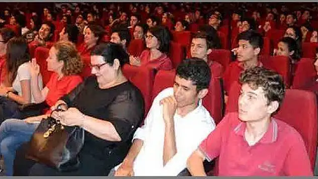 ŞİRİN SINAV BAŞARISINI ARTTIRMA YÖNTEMLERİNİ ANLATTI