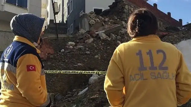 Milas'ta binalar tahliye edilmeye başlandı