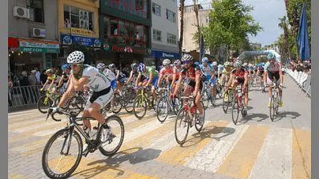 FETHİYE-FİNİKE ETABININ STARTINI KAYMAKAM MEHMET ALİ KARATEKELİ VERDİ