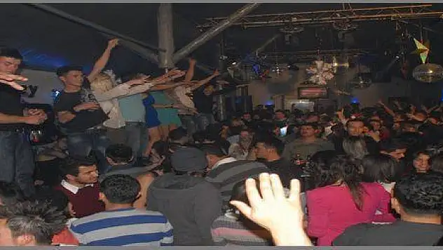 YENİ YIL EĞLENCE HAZIRLIKLARI SON AŞAMADA