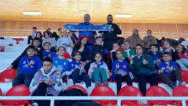 ADALASPORLU KARATECİLER MUĞLA'DAN 15 MADALYA İLE DÖNDÜ