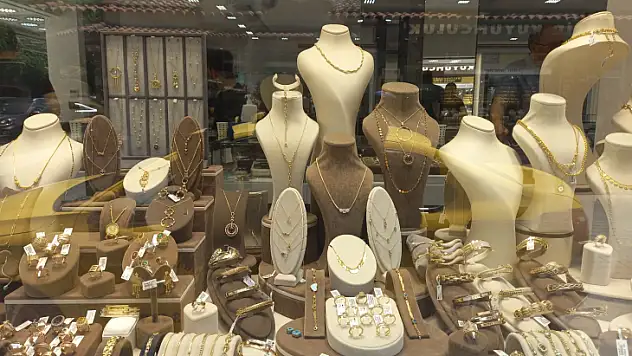 ALTIN HAFTAYA REKORLA BAŞLADI