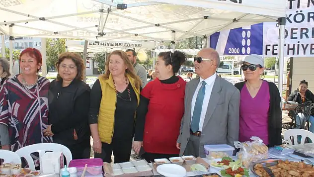 ALTINOKTA KÖRLER DERNEĞİ'NDEN ANLAMLI KERMES